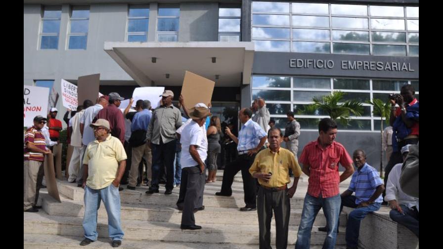La CNTD inicia protestas por aumento salarial La CNTD inicia protestas por aumento salarial