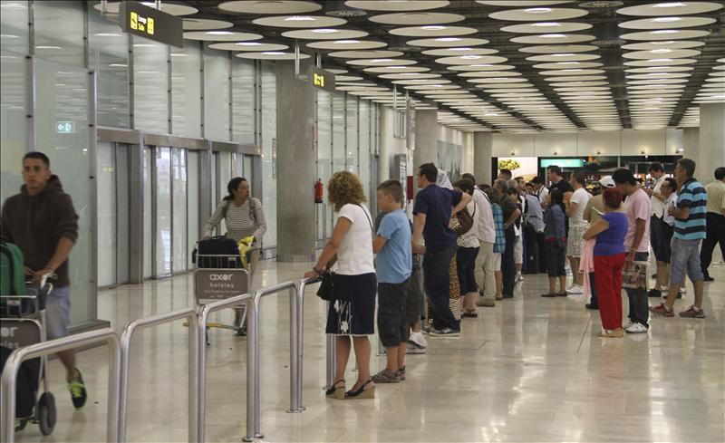 Cancelan vuelo de Orbest de Madrid a Cancún por posible quiebra aerolínea