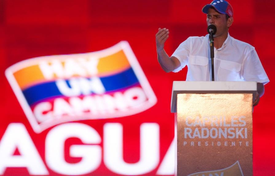 Capriles acusa al Gobierno de mentir sobre Chávez