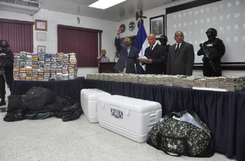 DNCD ocupa 419 kilos de cocaína eran trasportados en camión hacia Puerto Caucedo