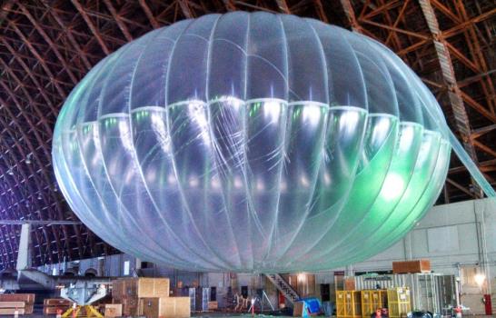 Google lanza globos que darán conexión a internet