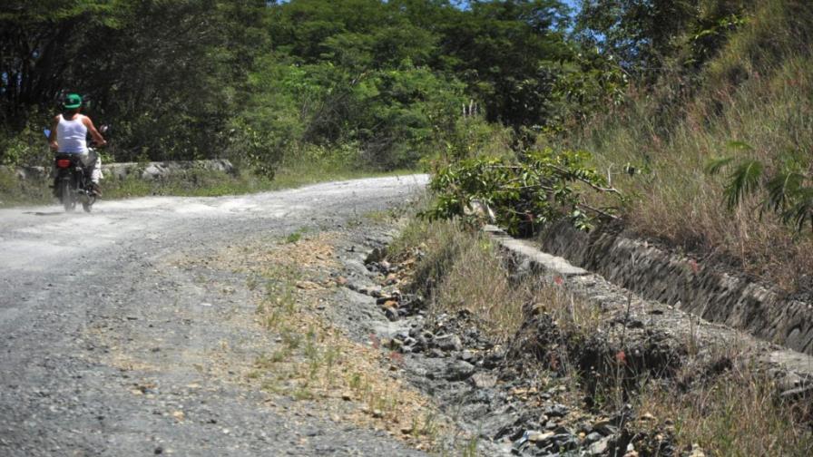 Solicitan terminación carretera Las Canas, Don Juan y Sajoma Solicitan terminación carretera Las Canas, Don Juan y Sajoma