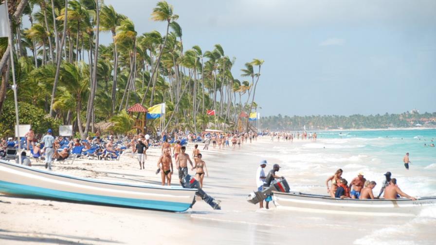 Llegan en siete meses 23,500 turistas más que en igual período de 2012 Llegan en siete meses 23,500 turistas más que en igual período de 2012