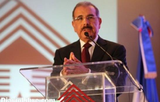Danilo Medina: La educación es la principal herramienta para vencer la pobreza