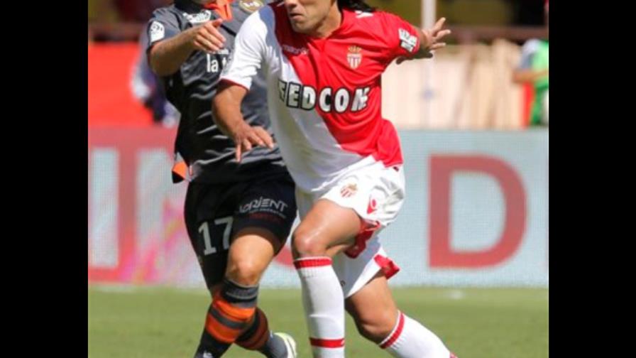 Con gol de Falcao, Mónaco vuelve a la punta