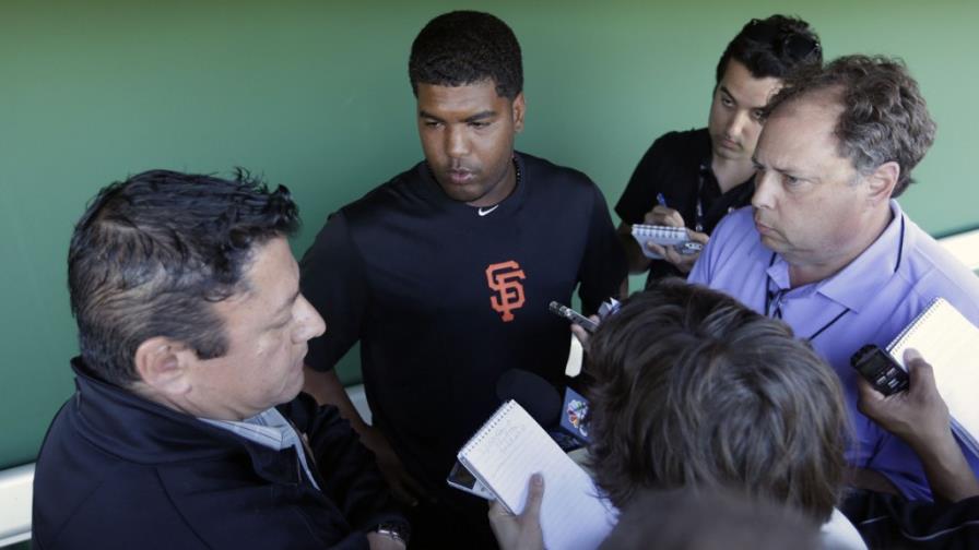 Angel Villalona se incorpora a los Gigantes