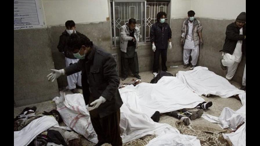 Registran 63 muertos por bomba en Pakistán Registran 63 muertos por bomba en Pakistán