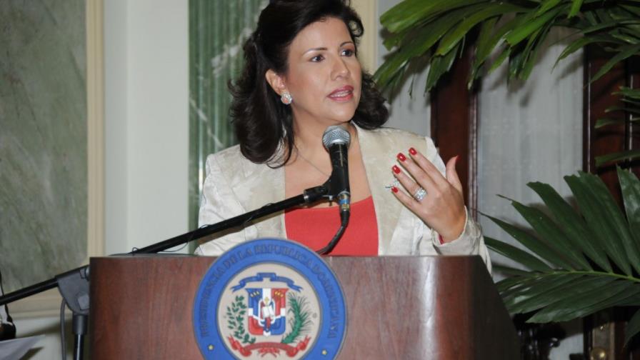 Margarita dice protocolo impidió que asistiera a asunción de Benedicto XVI