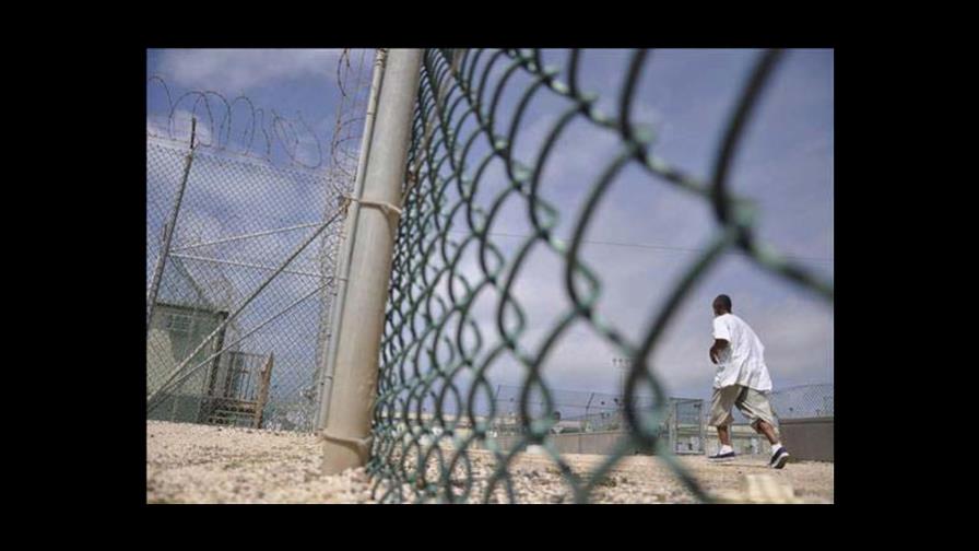Guantánamo declaró alerta amarilla por preso aparentemente inconsciente