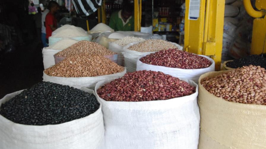 Aumentan precios de la leche, huevos, aceites y habichuelas Aumentan precios de la leche, huevos, aceites y habichuelas