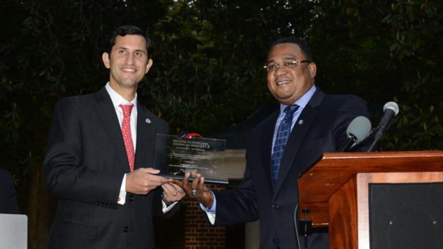 Reconocen a tres dominicanos en USA