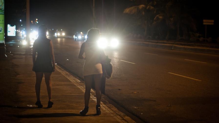 Arrestarán a los clientes de prostitutas