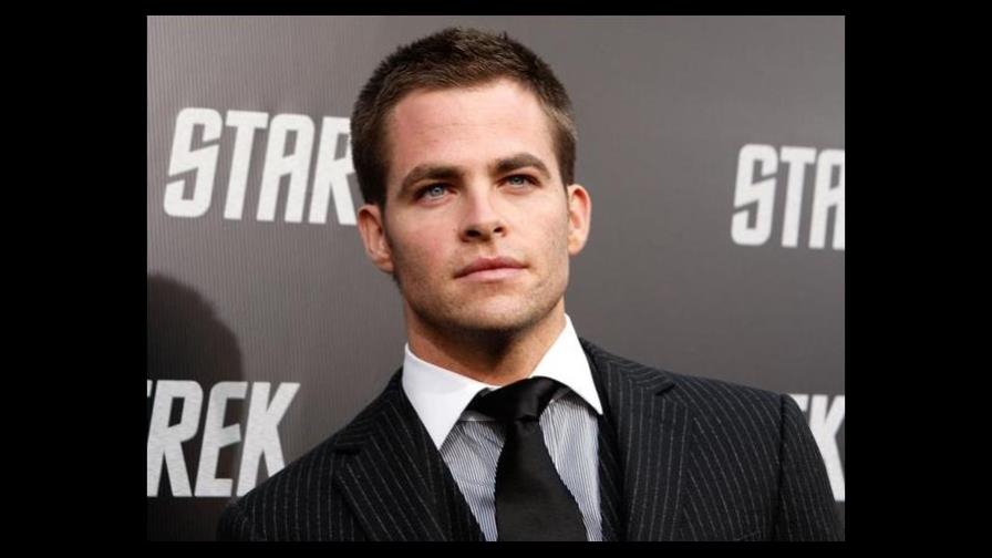 Chris Pine, promete hacer una tercera película de Star Trek