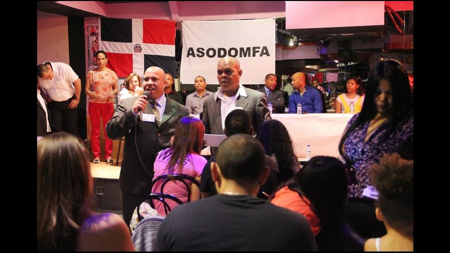 Asodomfa analiza la situación económica de los dominicanos en España