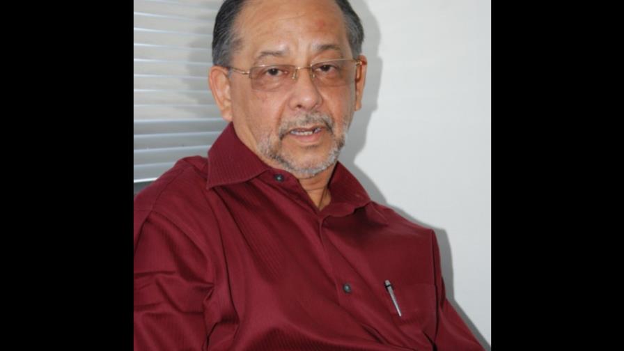 Es una historia de interés universal a partir de la historia dominicana Es una historia de interés universal a partir de la historia dominicana