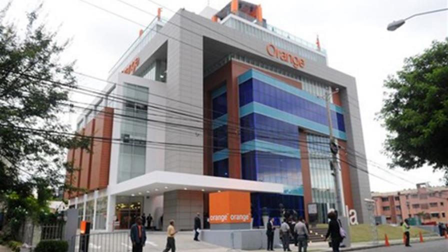 Orange estaría considerando salir del país Orange estaría considerando salir del país