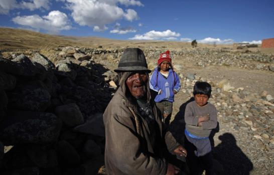 Aimara boliviano de 123 años consume quinua y bebe agua de nevado