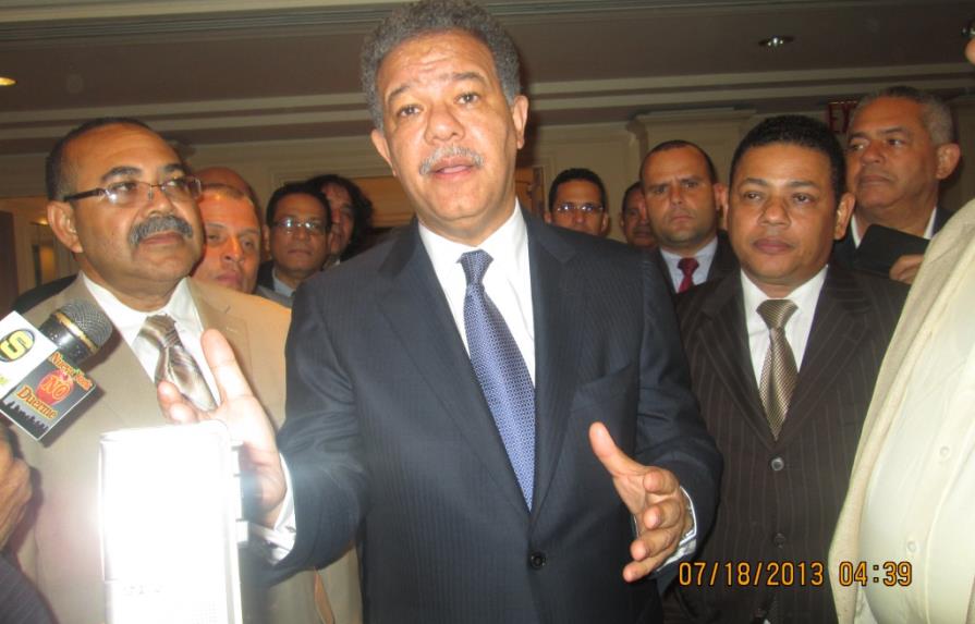 Leonel Fernández orgulloso del primer año de Danilo Medina
