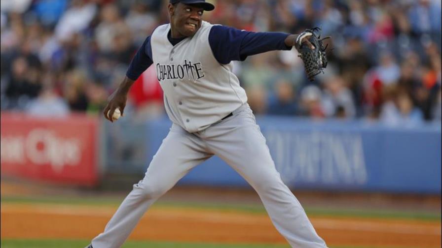 Simón Castro y Gary Sánchez, a los Toros