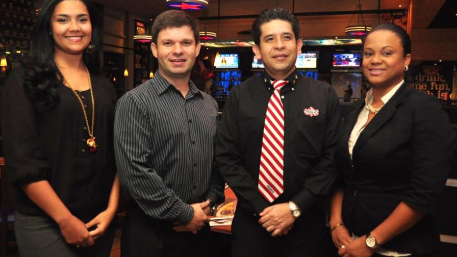 Fridays presenta propuesta Jack Daniels Grill