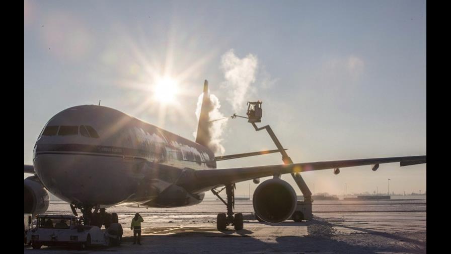 Airbus contratará a tres mil personas en todo el mundo este año y más de 400 serán en España Airbus contratará a tres mil personas en todo el mundo este año y más de 400 serán en España