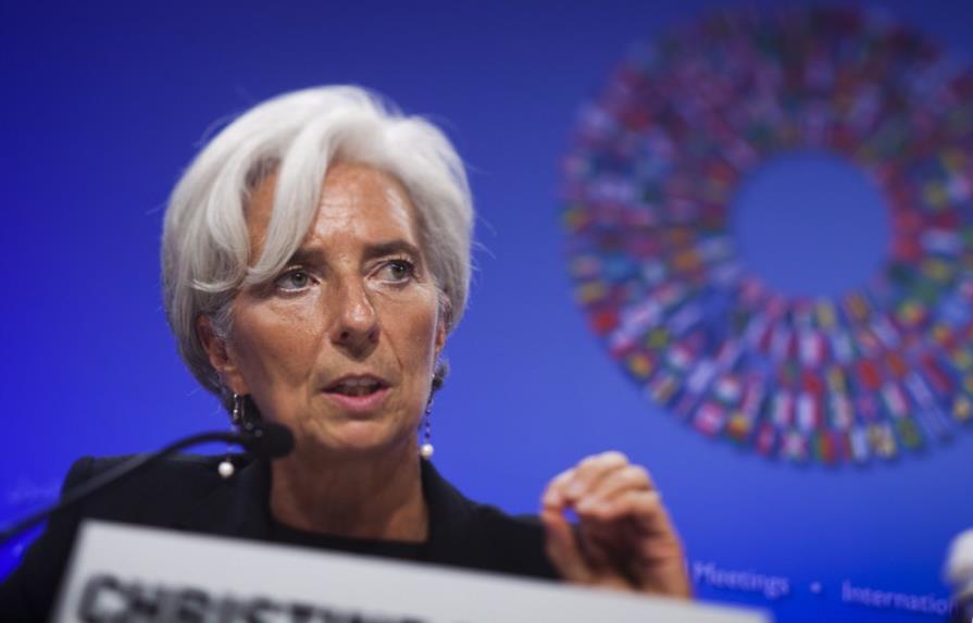 FMI dice que el colapso económico del mundo se detuvo