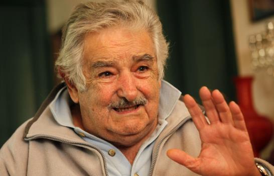 El iPad, la perra coja y la carne con cebolla en casa de Pepe Mujica