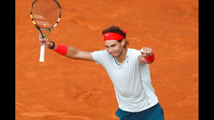 Nadal y Djokovic siguen, Del Potro fuera en Italia