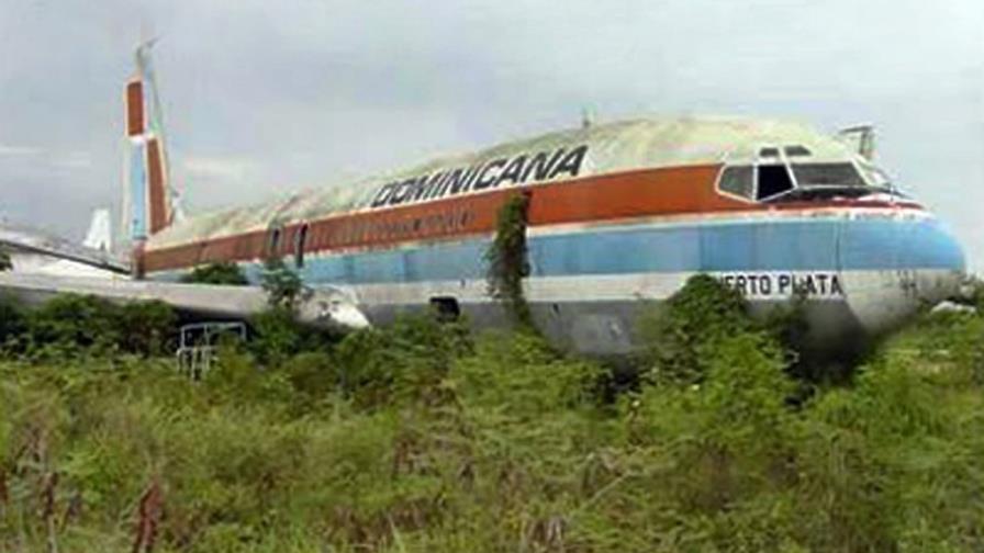 Las chatarras y piezas de la Compañía Dominicana de Aviación no tienen dolientes Las chatarras y piezas de la Compañía Dominicana de Aviación no tienen dolientes