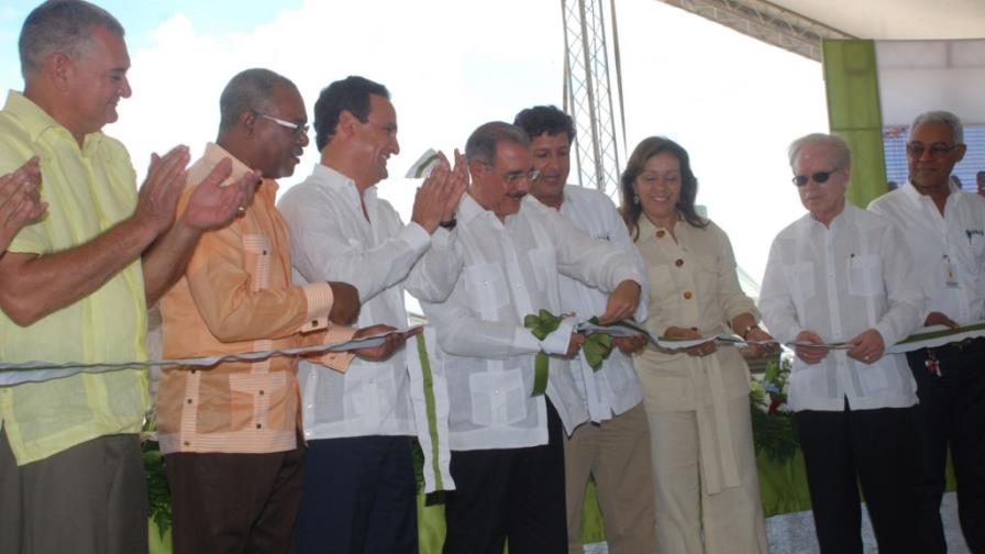 Grupo Estrella inaugura cementera en San Pedro de Macorís