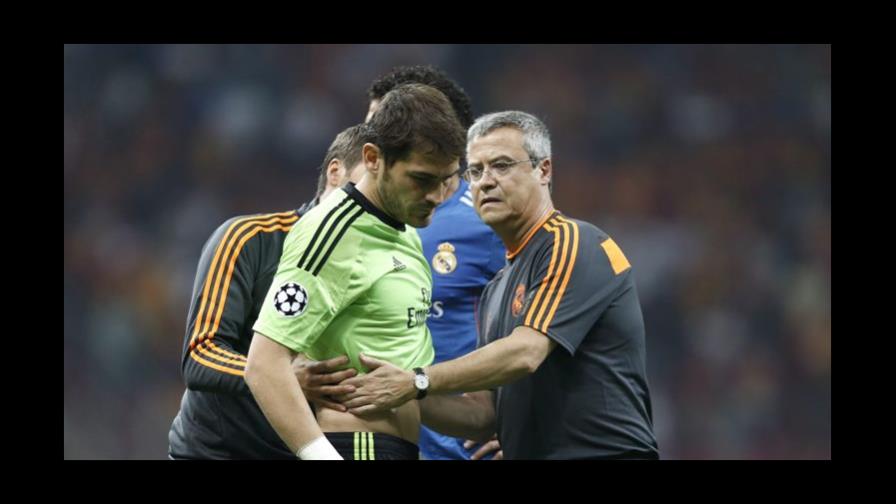 Iker Casillas se lesionó el día de su regreso