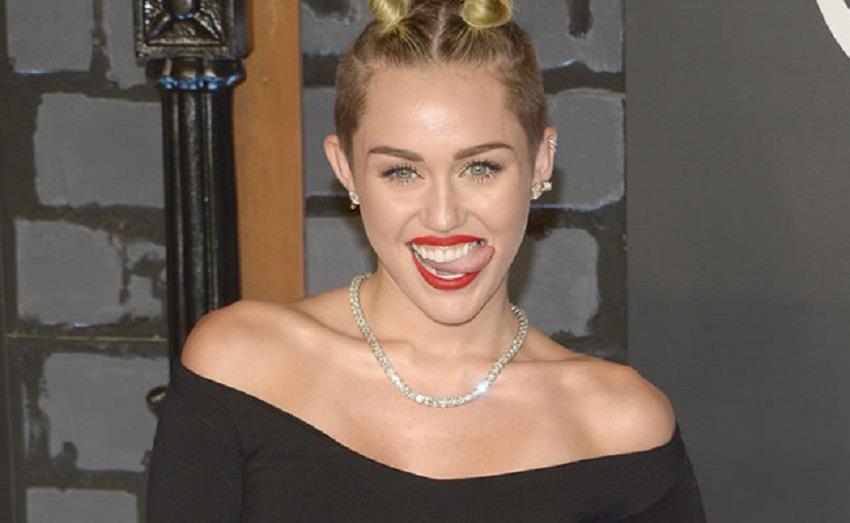 Miley Cyrus logra su objetivo: Número 1 en Billboard