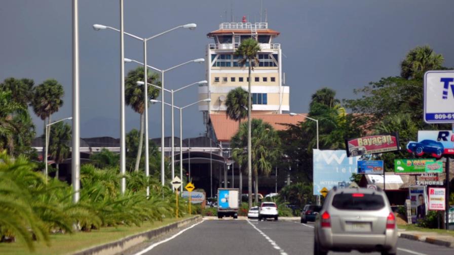 Esperan 98 mil viajeros por el Aeropuerto Internacional del Cibao