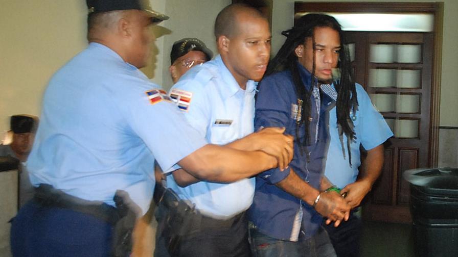 Dictan tres meses prisión preventiva contra Vakeró Dictan tres meses prisión preventiva contra Vakeró