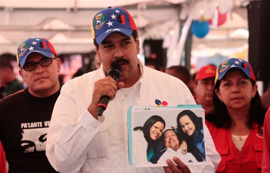 Maduro destaca felicidad absoluta por regreso de Chávez