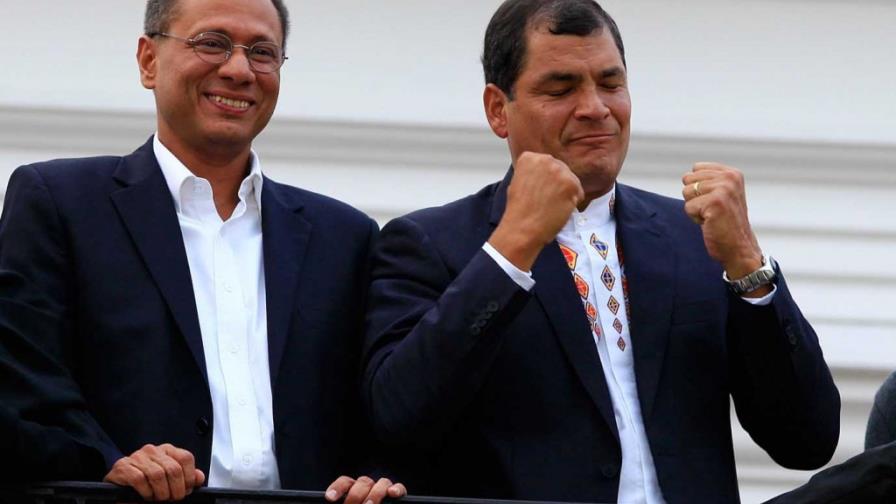 Rafael Correa obtiene la reelección presidencial en Ecucador