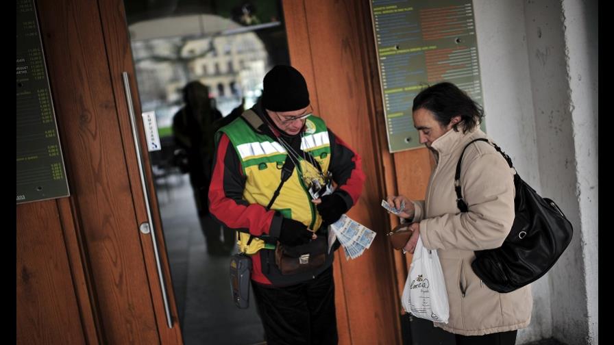 Europa afloja el flagelo de la austeridad Europa afloja el flagelo de la austeridad