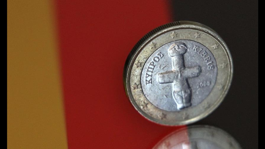 Alemania crecerá este año pese a la crisis europea, pero menos de lo estimado