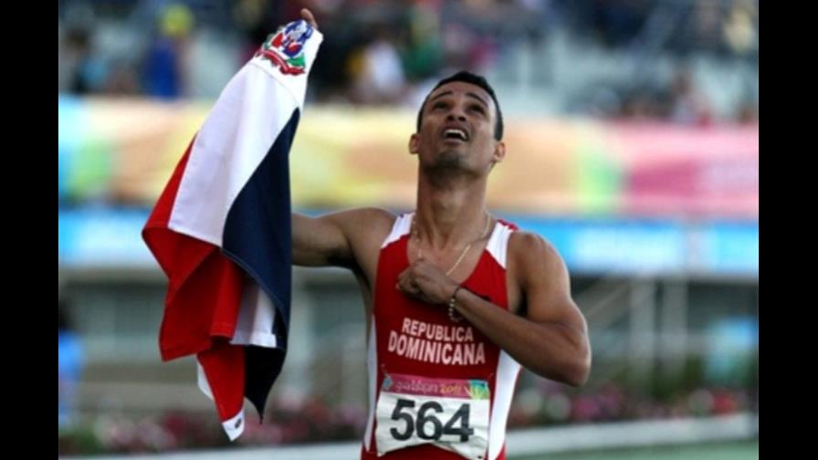 Luguelín Santos ganó bronce en Liga Diamante
