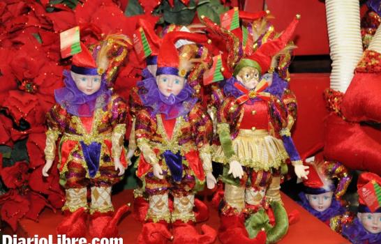 La Sirena exhibe los colores que iluminan la Navidad 2013