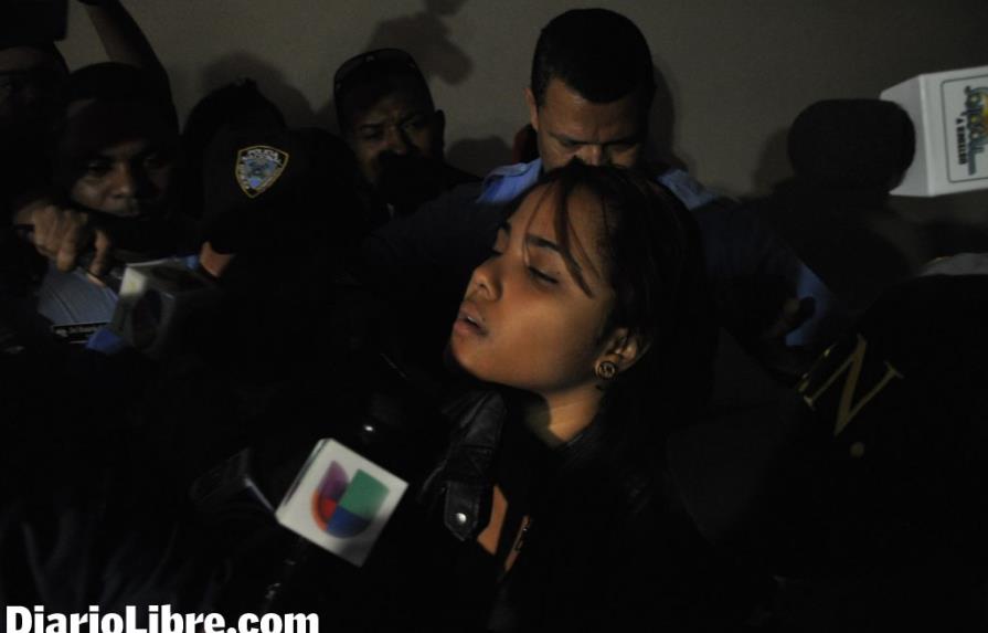 Abogada dice Martha Heredia fue golpeada brutalmente por subdirectora de cárcel