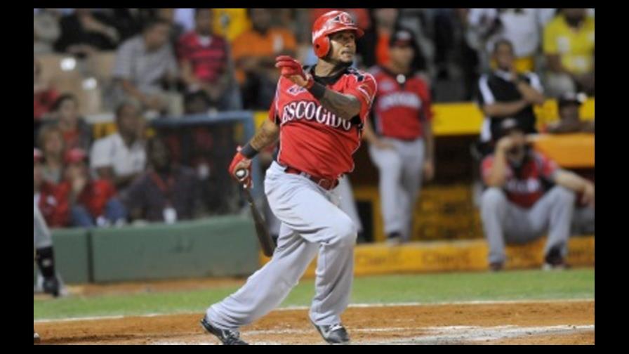 Leones ganan y se van delante en inicio Serie Final