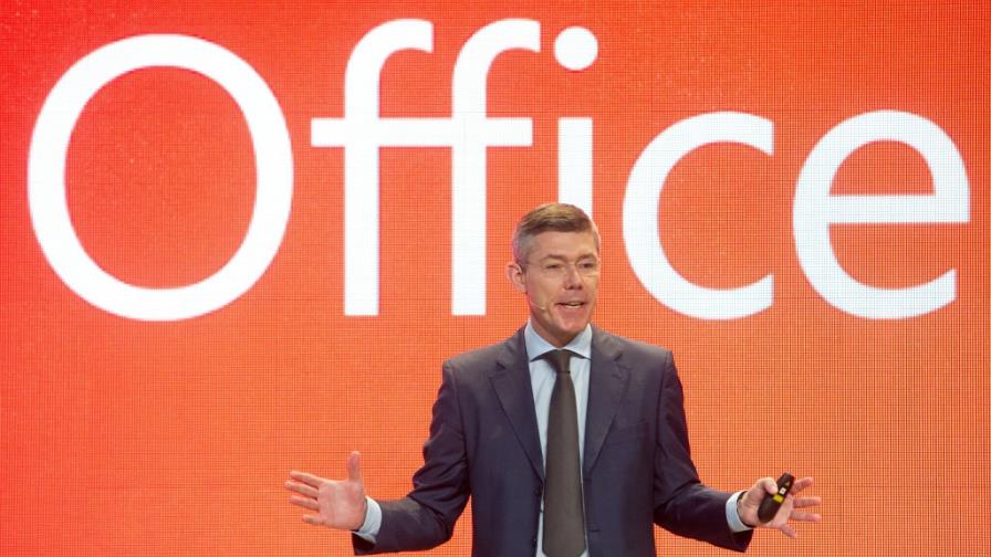 Microsoft aumenta beneficio neto trimestral a pesar de caída de ventas de PC Microsoft aumenta beneficio neto trimestral a pesar de caída de ventas de PC