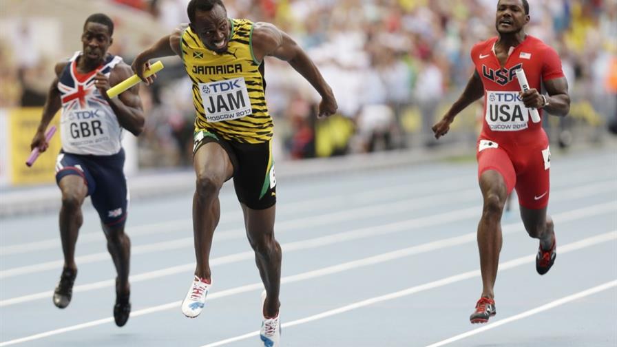Usain Bolt completa en Moscú otro trío de medallas de oro