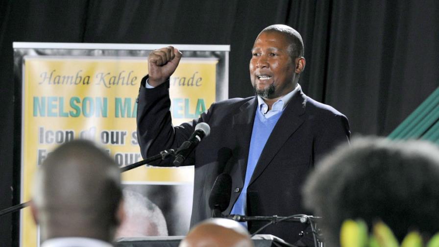 Se reanuda el pleito en la familia de Mandela