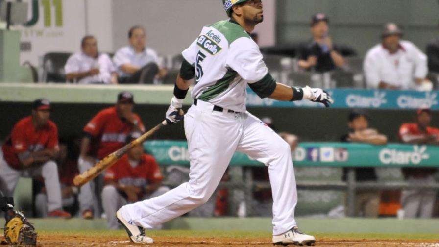 Las Estrellas derrotaban 9 por 4 a los Gigantes