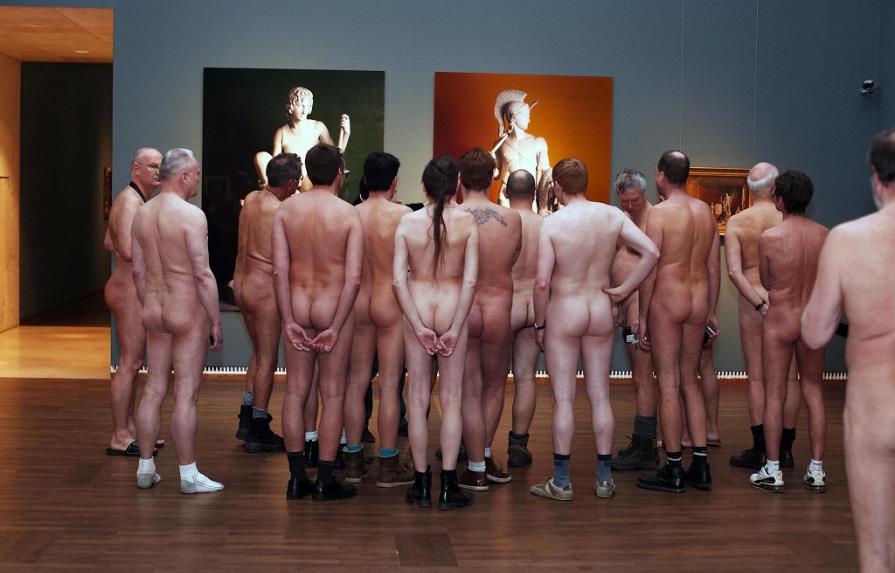 Hombres desnudos, en una muestra de un museo de Viena