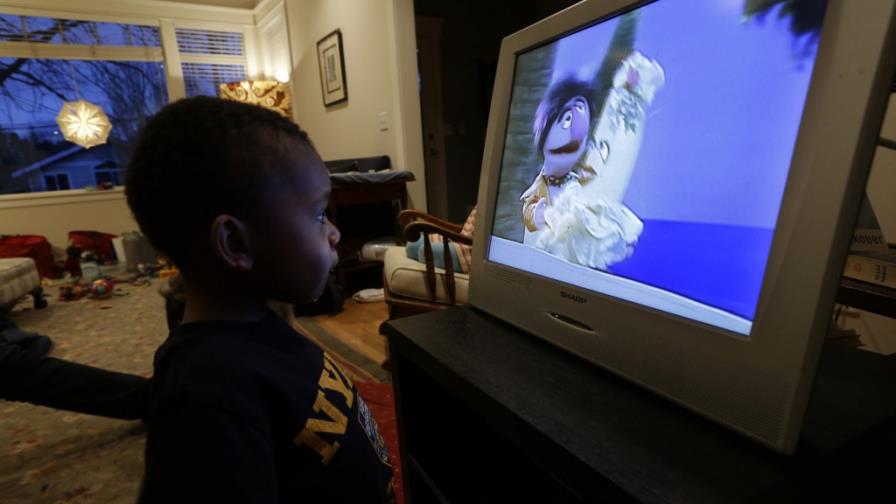 La televisión educativa mejora el comportamiento de los niños