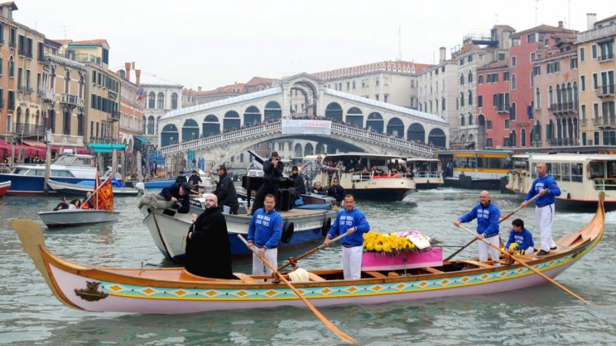 Venecia refuerza su batalla contra el tránsito de grandes cruceros