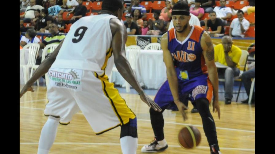 Bameso vence H. del Siglo y empata en primer lugar